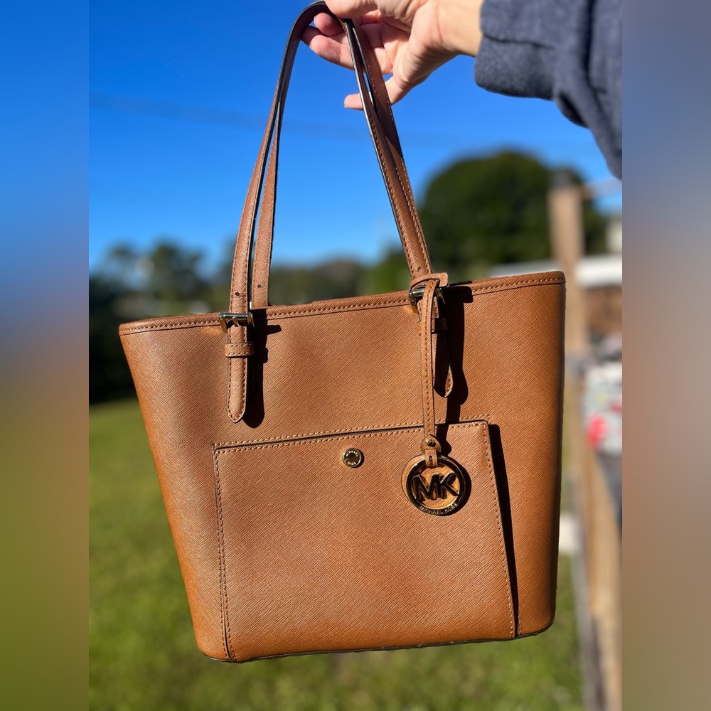 Michael Kors tote